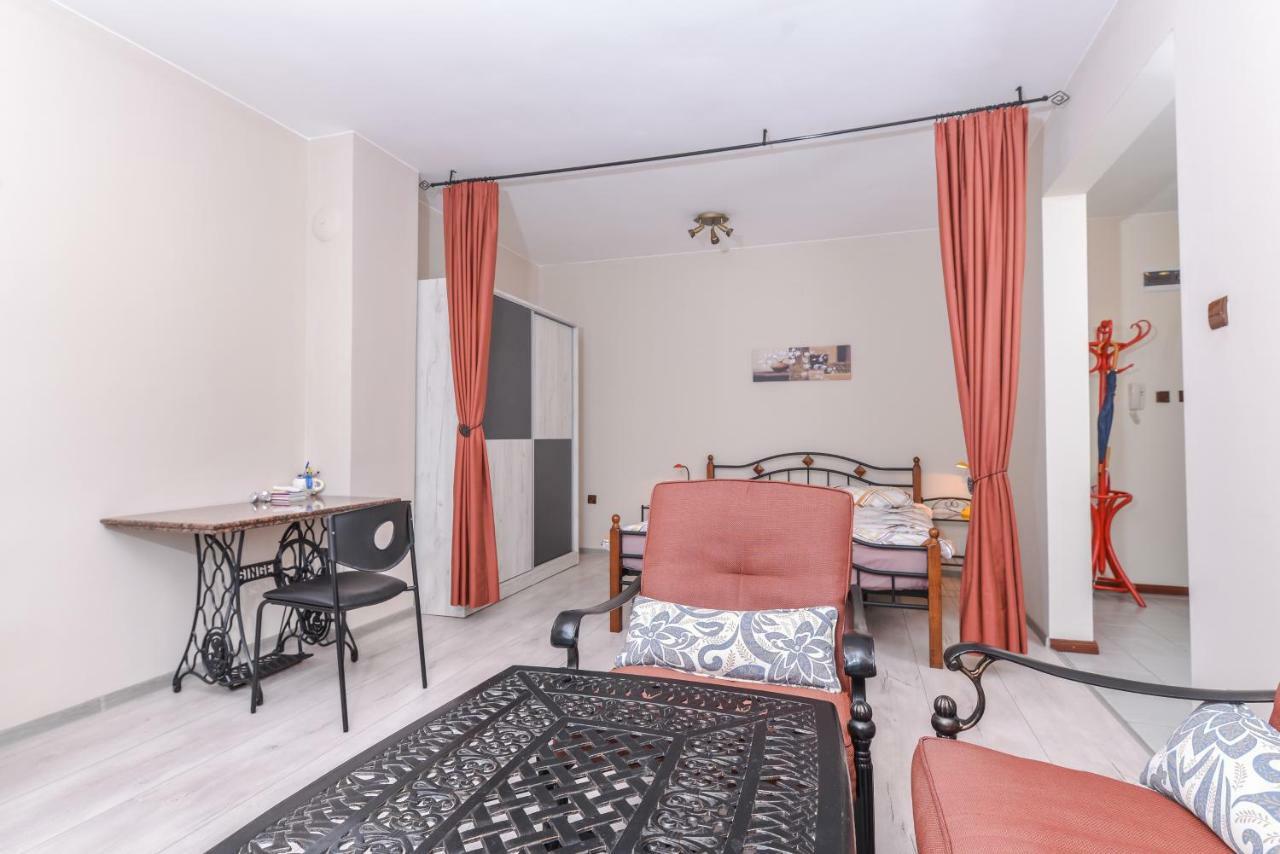 Visit Sofia Macedonia Square Central Apartment By Flat Mаnager Exterior foto